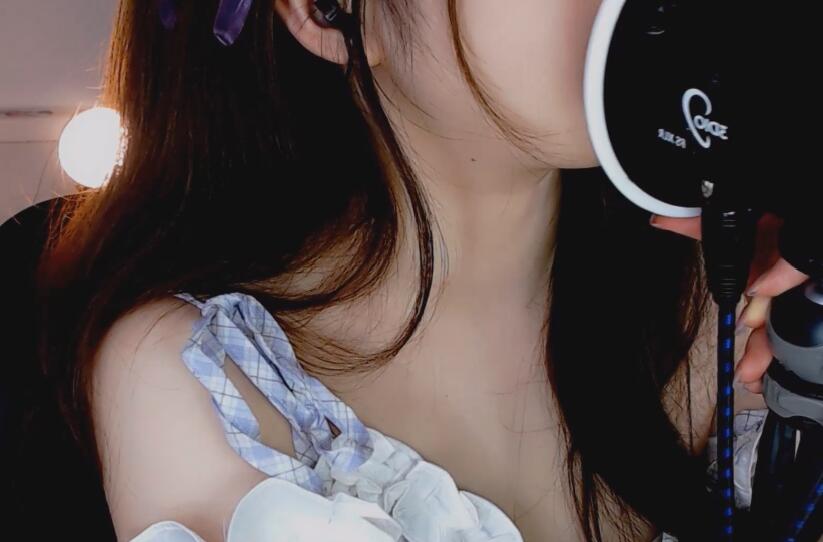 虎牙绮夏ASMR舔耳