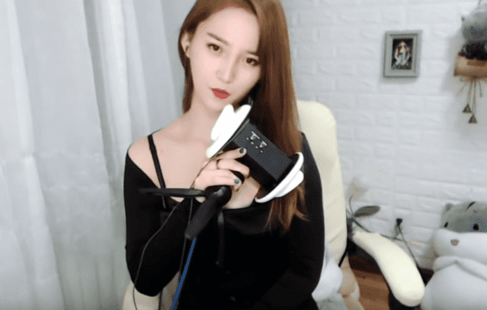 桃桃女王ASMR在线播放