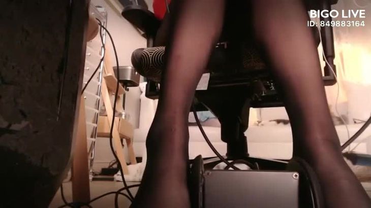 [轩子巨二兔]特殊视脚助眠合集 64