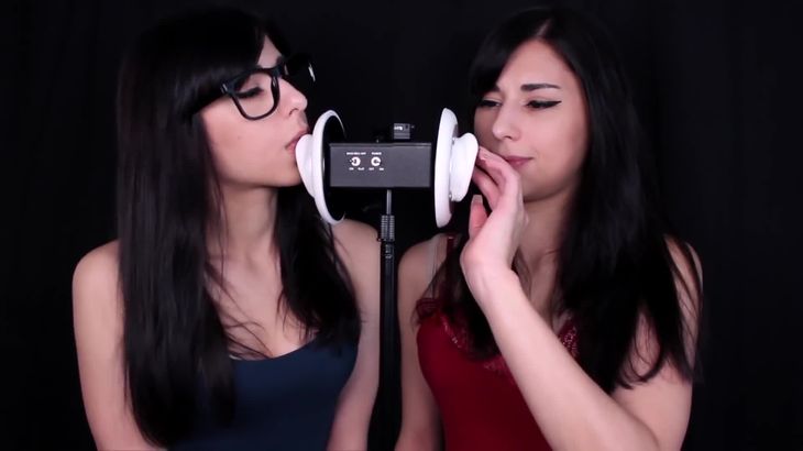 ASMR-Twin-Ear-Licking ASMR-Twin-Ear-Licking