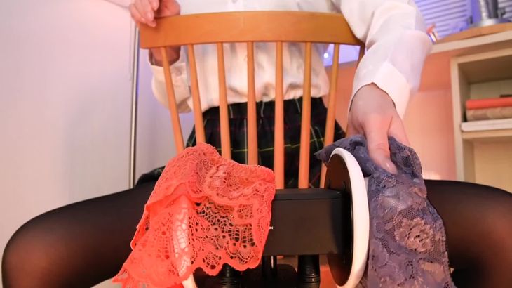 ASMR-–-ひとり暮らしOLのストッキング耳かき-Super-aggressive-Scratching–brain-trigger-[Son’s-routine]