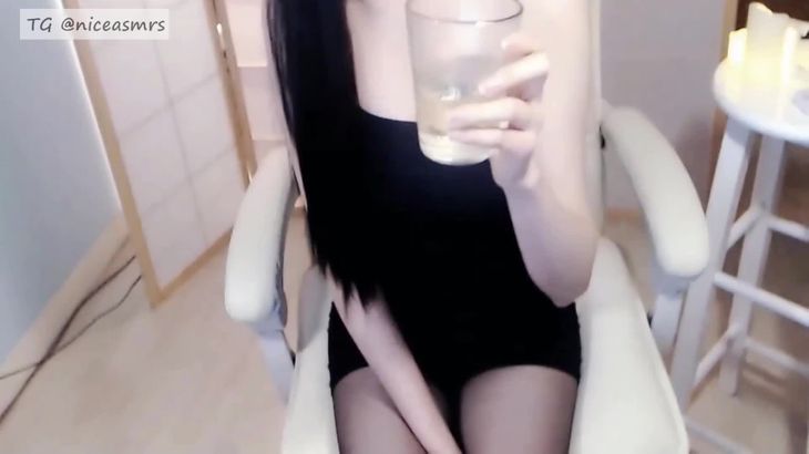 ASMR婉儿别闹 闯入女主播家