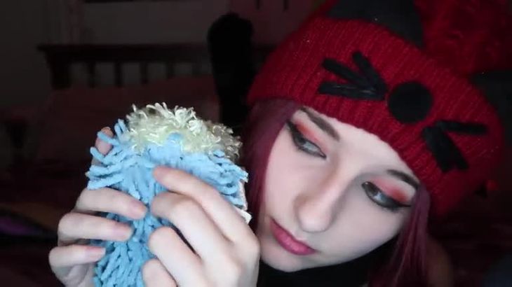 AftynRose ASMR Moody Kitty Video